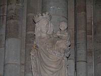 Paris - Notre Dame - Statue de la Vierge (4)
